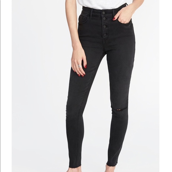 Old Navy Denim - NWOT- Old Navy Rockstar Skinny Jeans